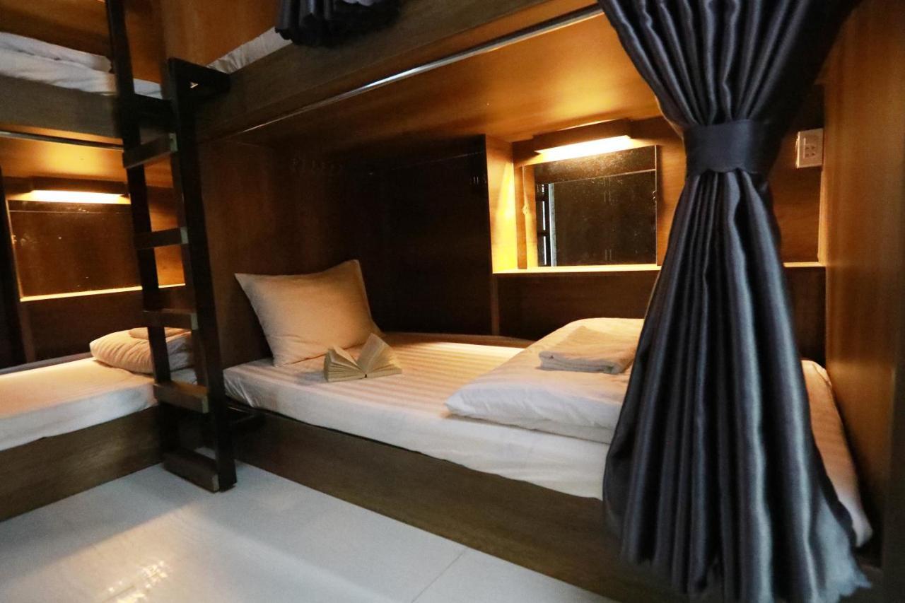 Bui Vien Street Hostel Ho Chi Minh City Exterior photo