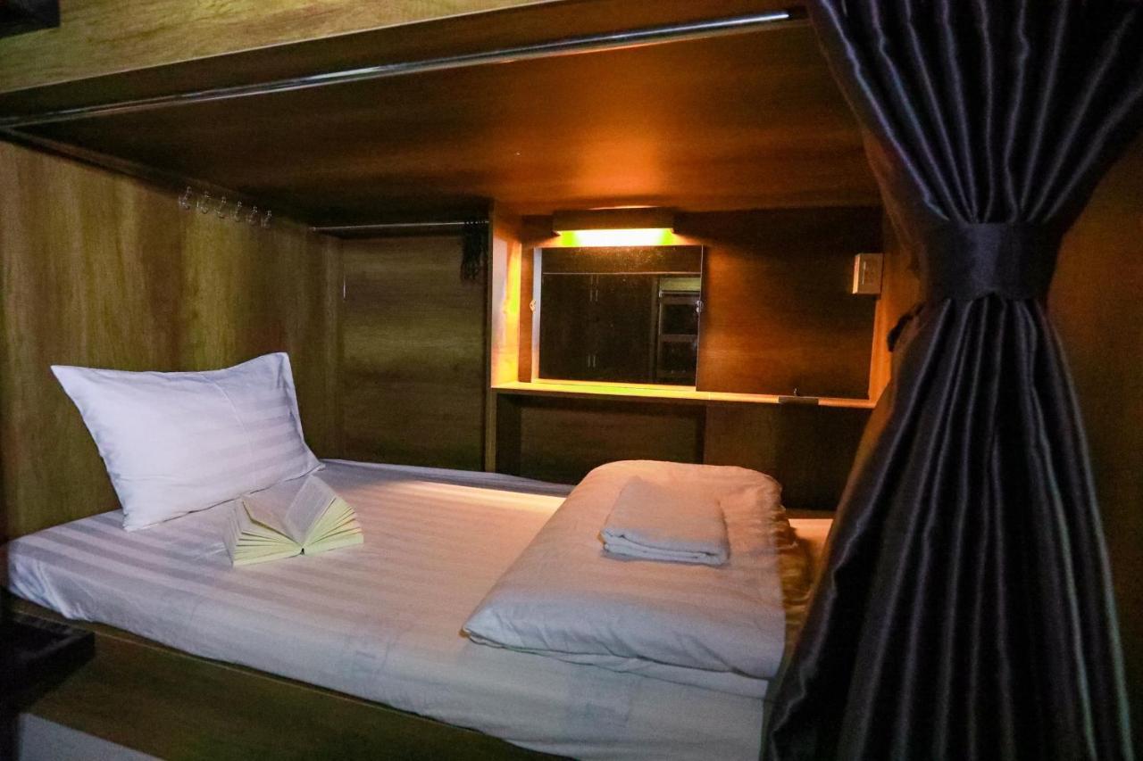 Bui Vien Street Hostel Ho Chi Minh City Exterior photo